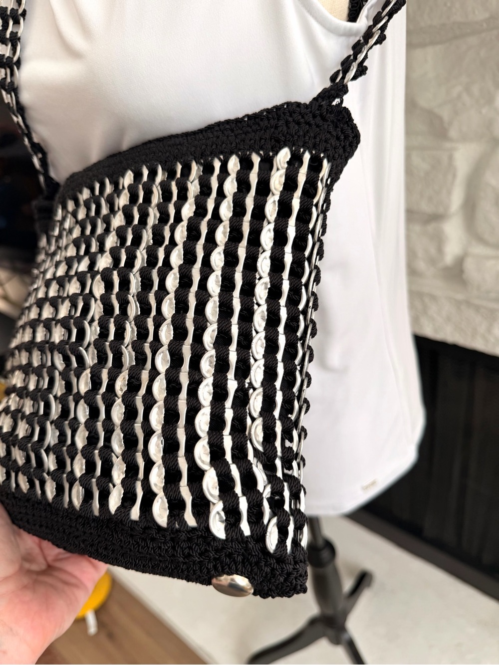 Handmade Black Crochet Aluminum Pop Tab Shoulder Bag Upcycled Y2K - Picture 4 of 11